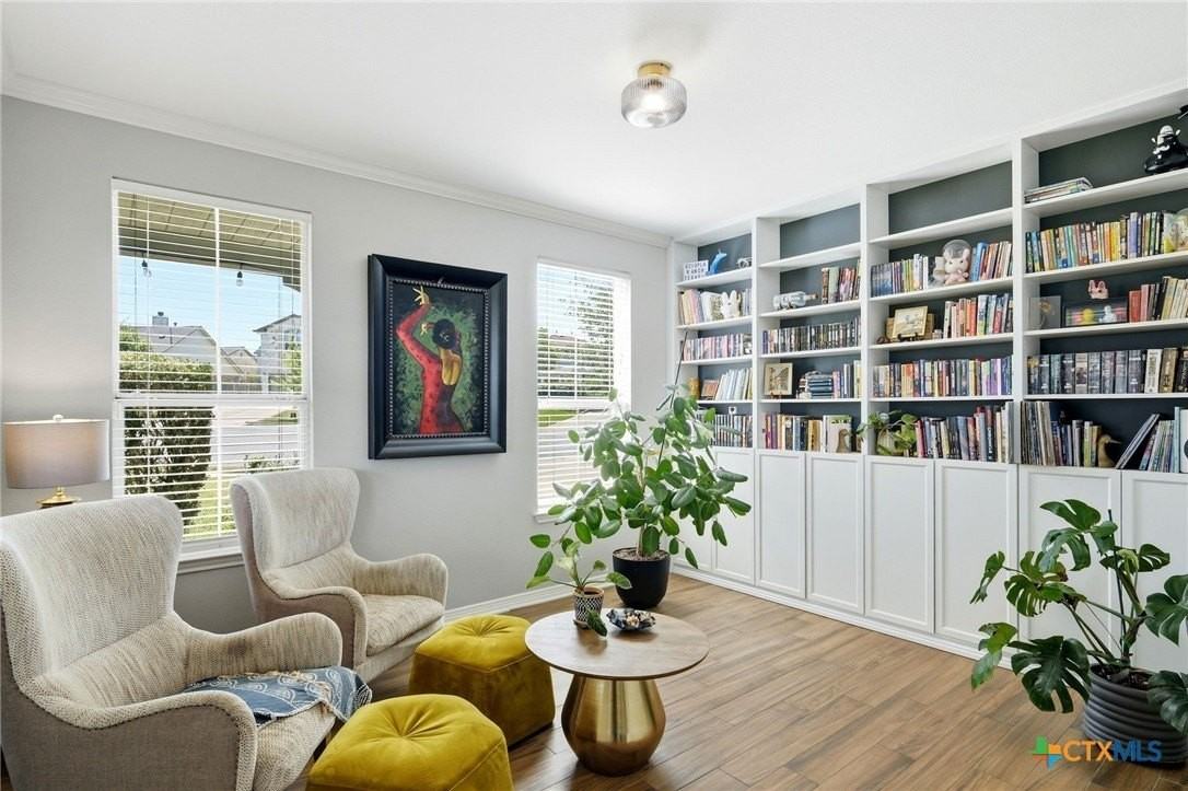 1203 Canadian Cv - Photo 6 of 39