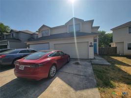 featured image of 814 Sagewood Trl