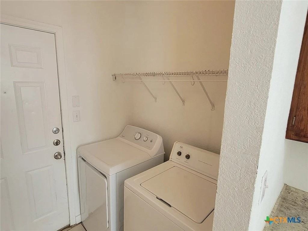 814 Sagewood Trl - Photo 7 of 24