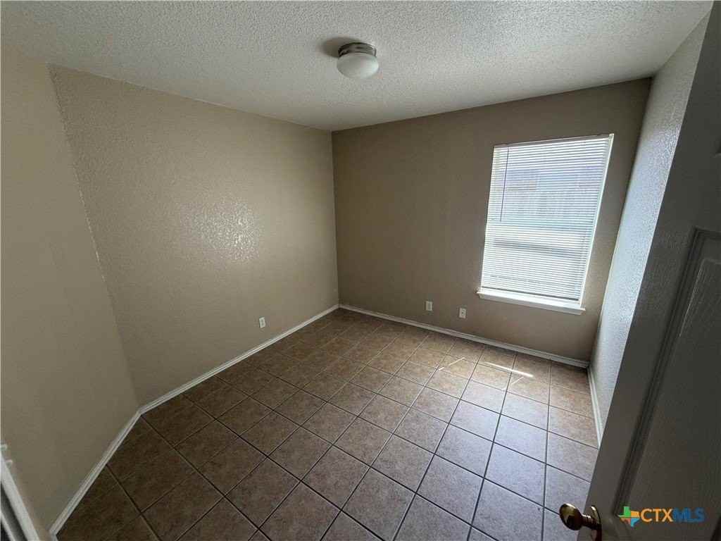 220 Dale Earnhardt Dr #B - Photo 3 of 5