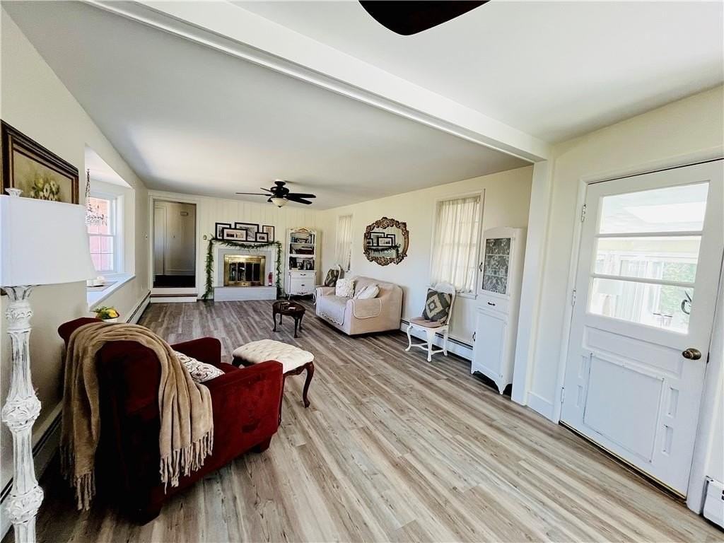 109 Rogers Ave - Photo 5 of 21