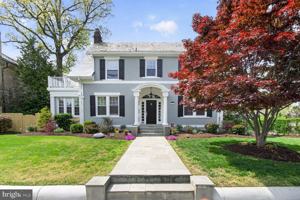 featured image of 4520 17th St Nw