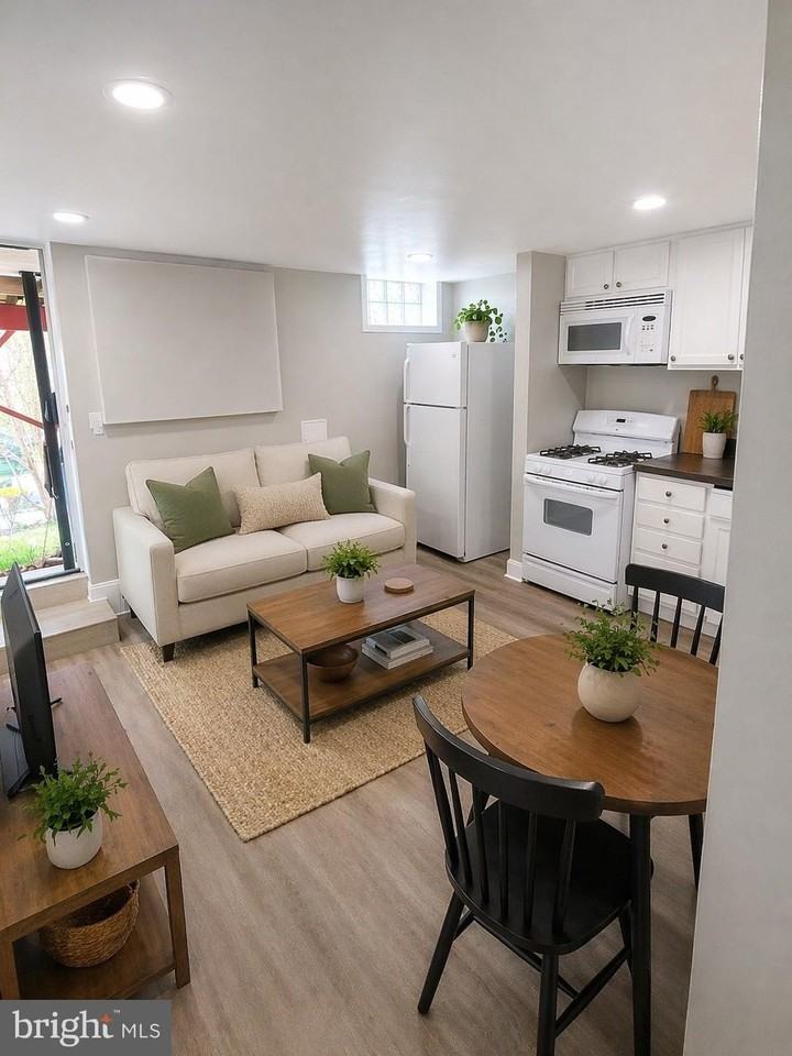 5839 Benton Heights Ave #1 - Photo 5 of 11