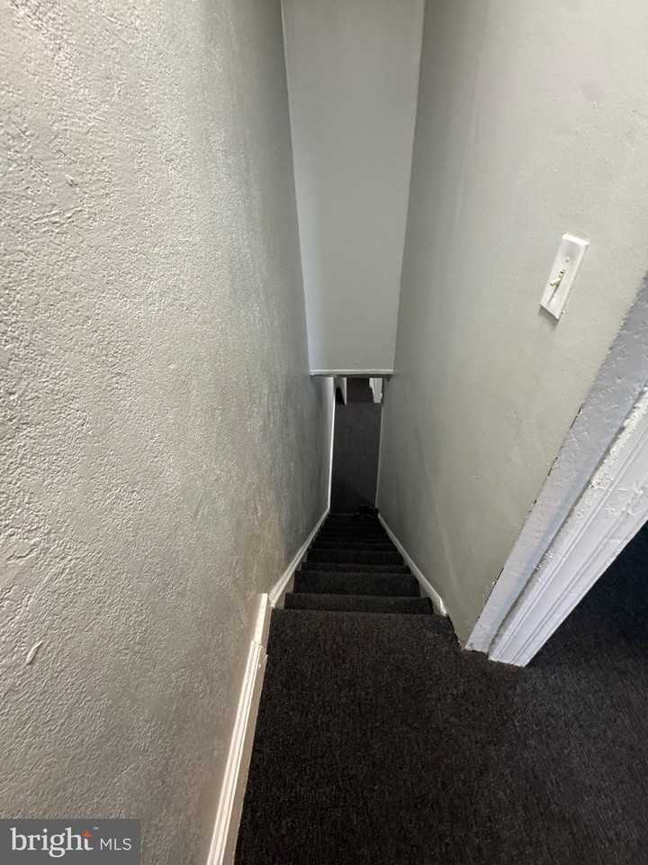 508 N Streeper St - Photo 6 of 15