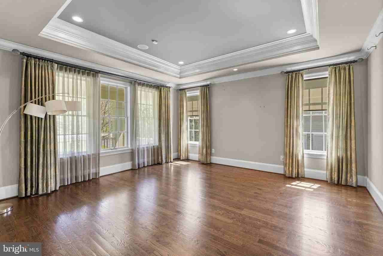 11230 Kinsale Ct - Photo 4 of 50