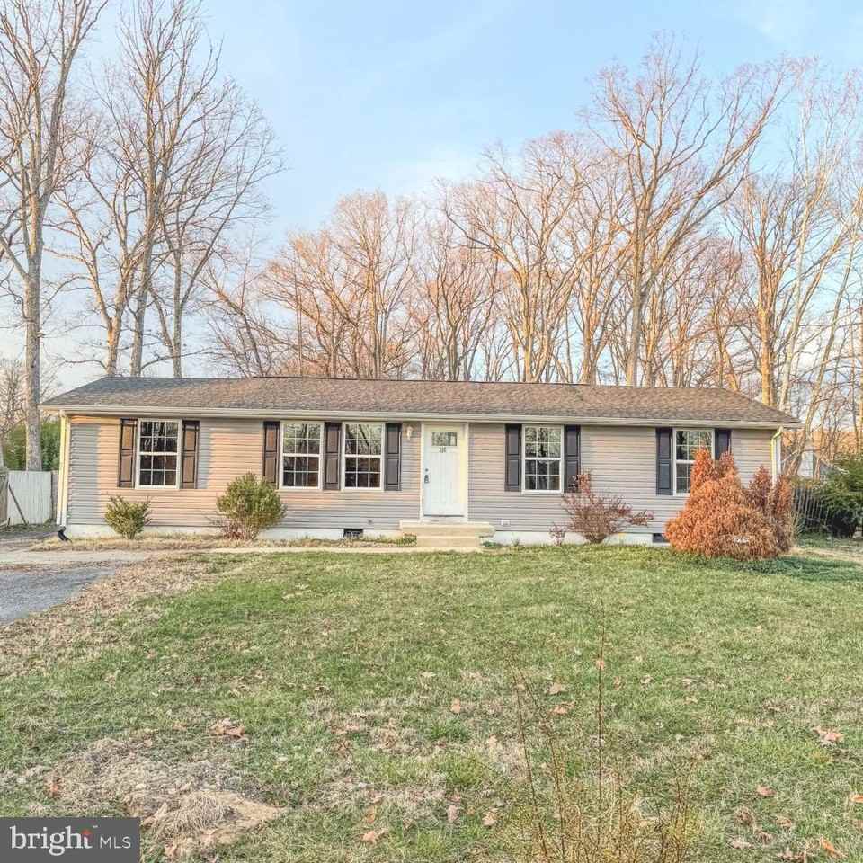 205 Biddle Rd - Photo 3 of 31