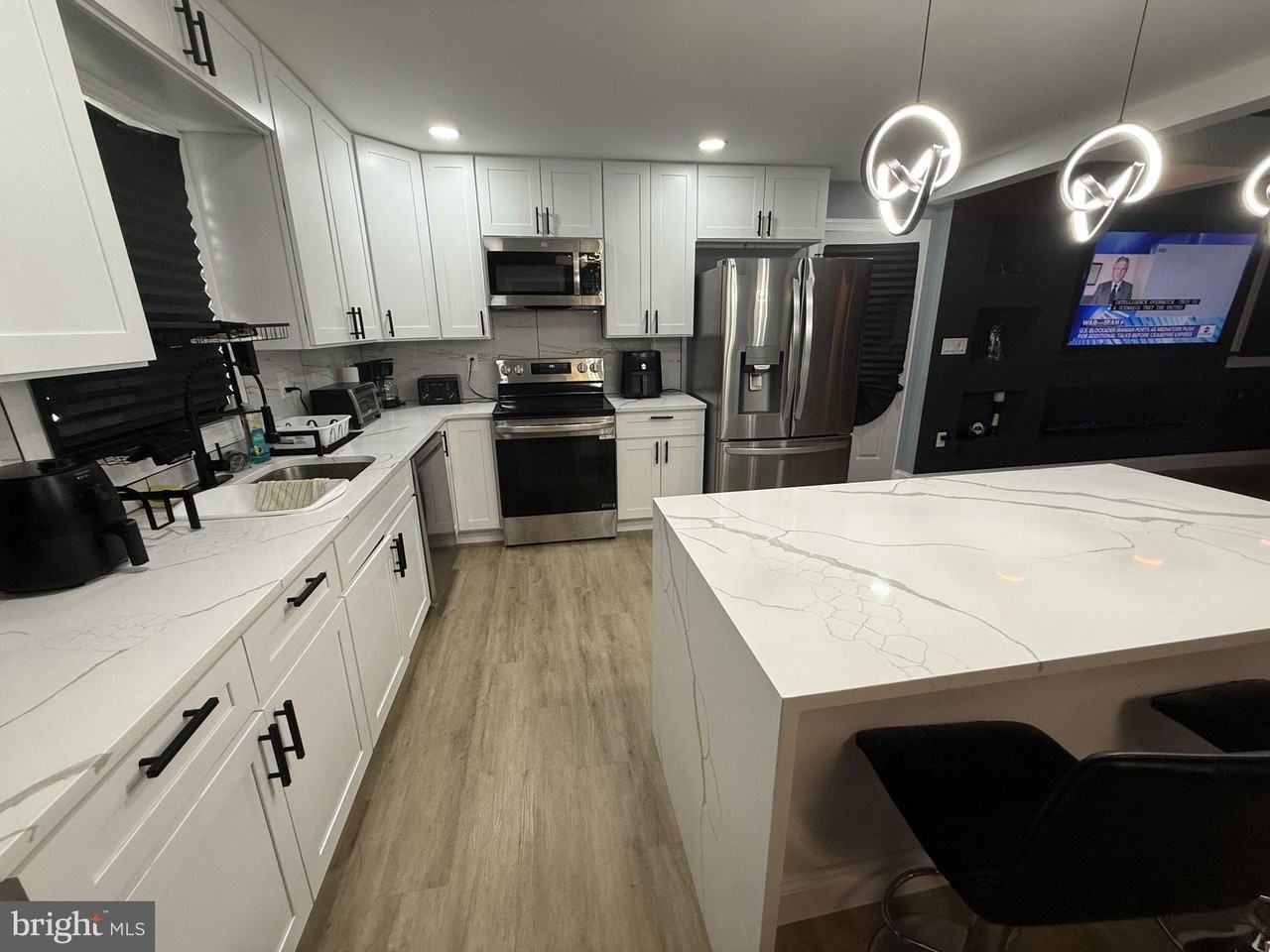 7022 High Bridge Rd - Photo 3 of 9