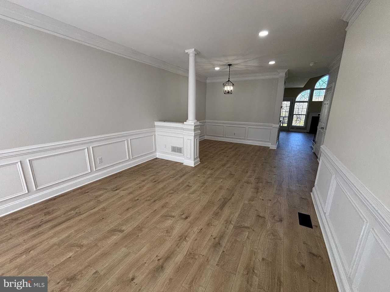 237 Westbrook Dr - Photo 5 of 21