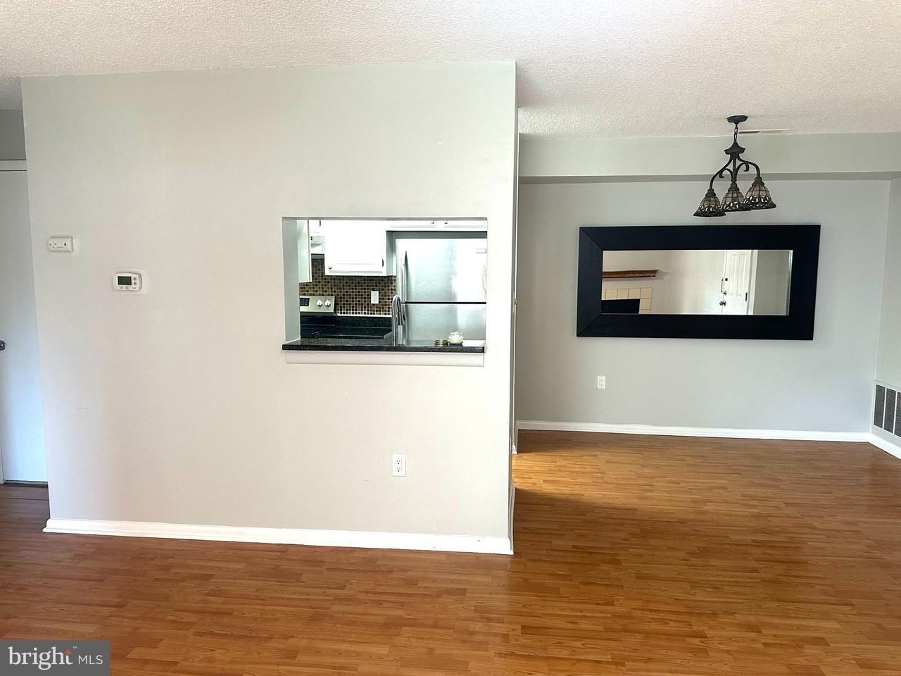 4901 Ravens Crest Dr - Photo 4 of 15