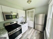 303 Kenny St #C - Photo 1 of 1