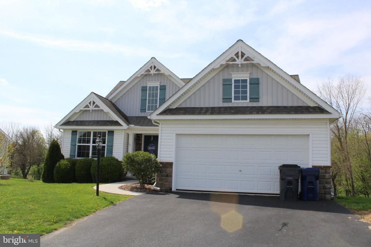 114 Creekview Dr - Photo 2 of 30