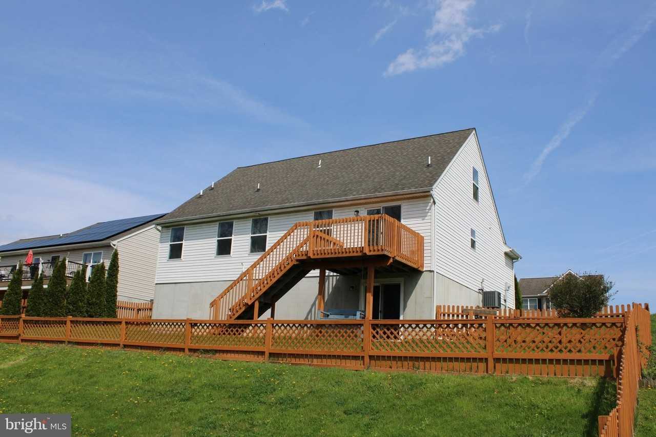 114 Creekview Dr - Photo 4 of 30