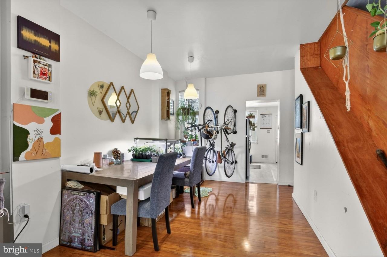 2443 AMBER Street - Photo 4 of 19