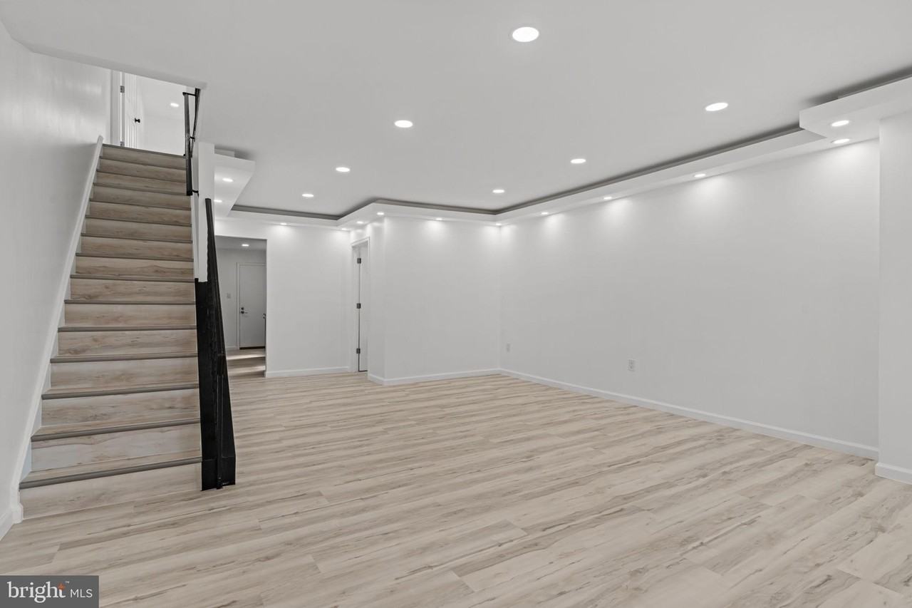 1933 N Palethorp St ## 35 - Photo 3 of 24