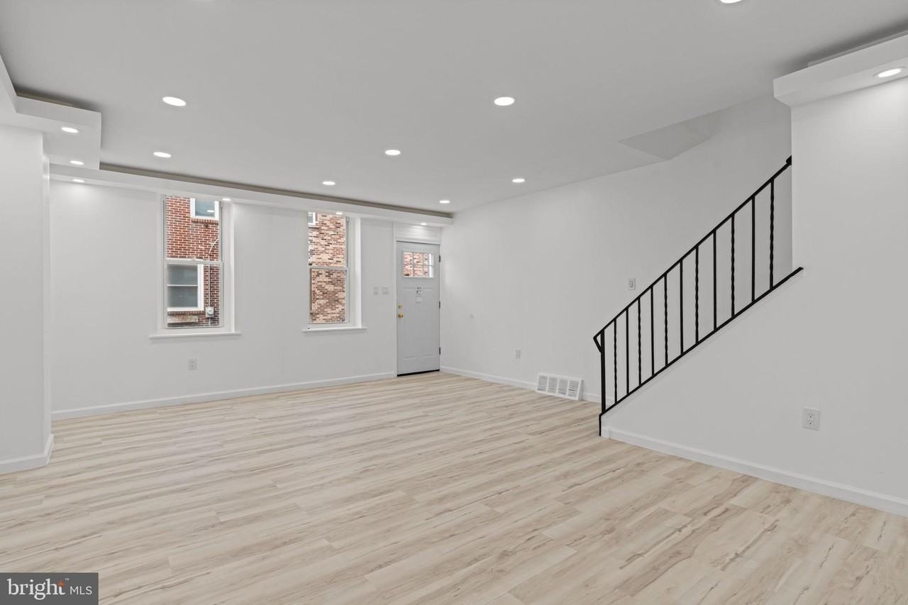 1933 N Palethorp St ## 35 - Photo 4 of 24