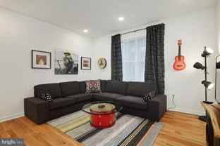 1918 E Cumberland St #F - Photo 1 of 1