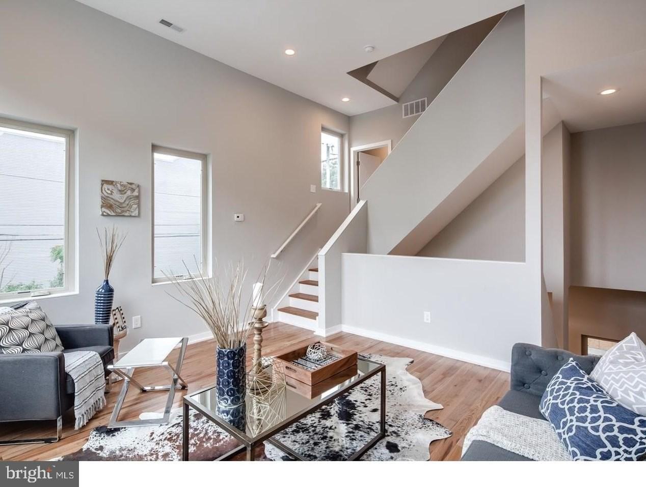 1842 E CUMBERLAND Street - Photo 6 of 21