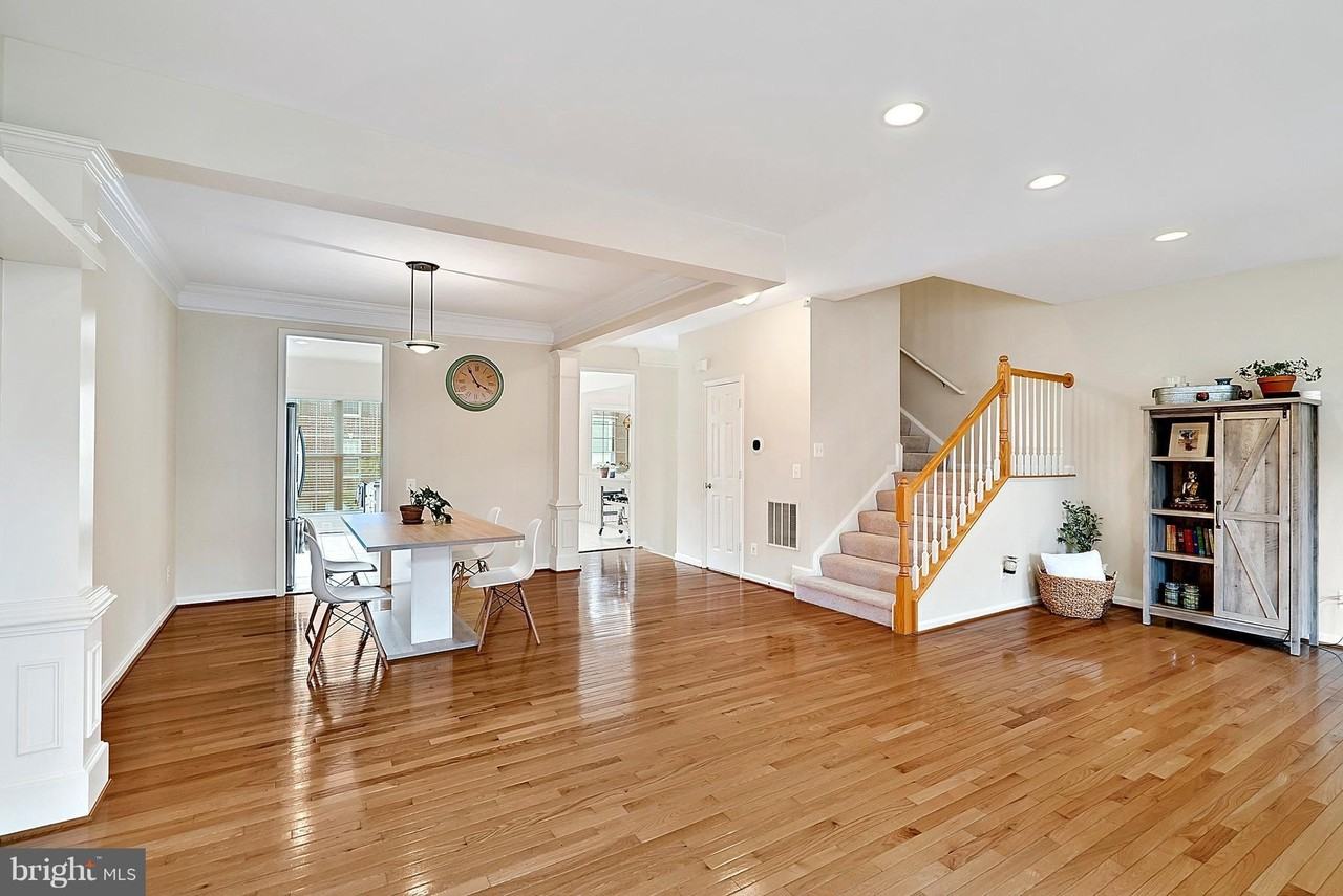 4035 Timber Oak Trl - Photo 3 of 30