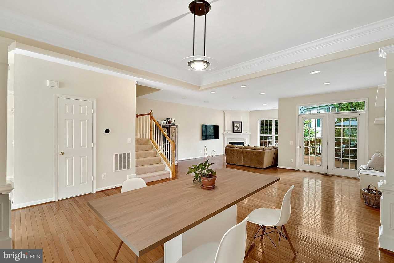 4035 Timber Oak Trl - Photo 4 of 30