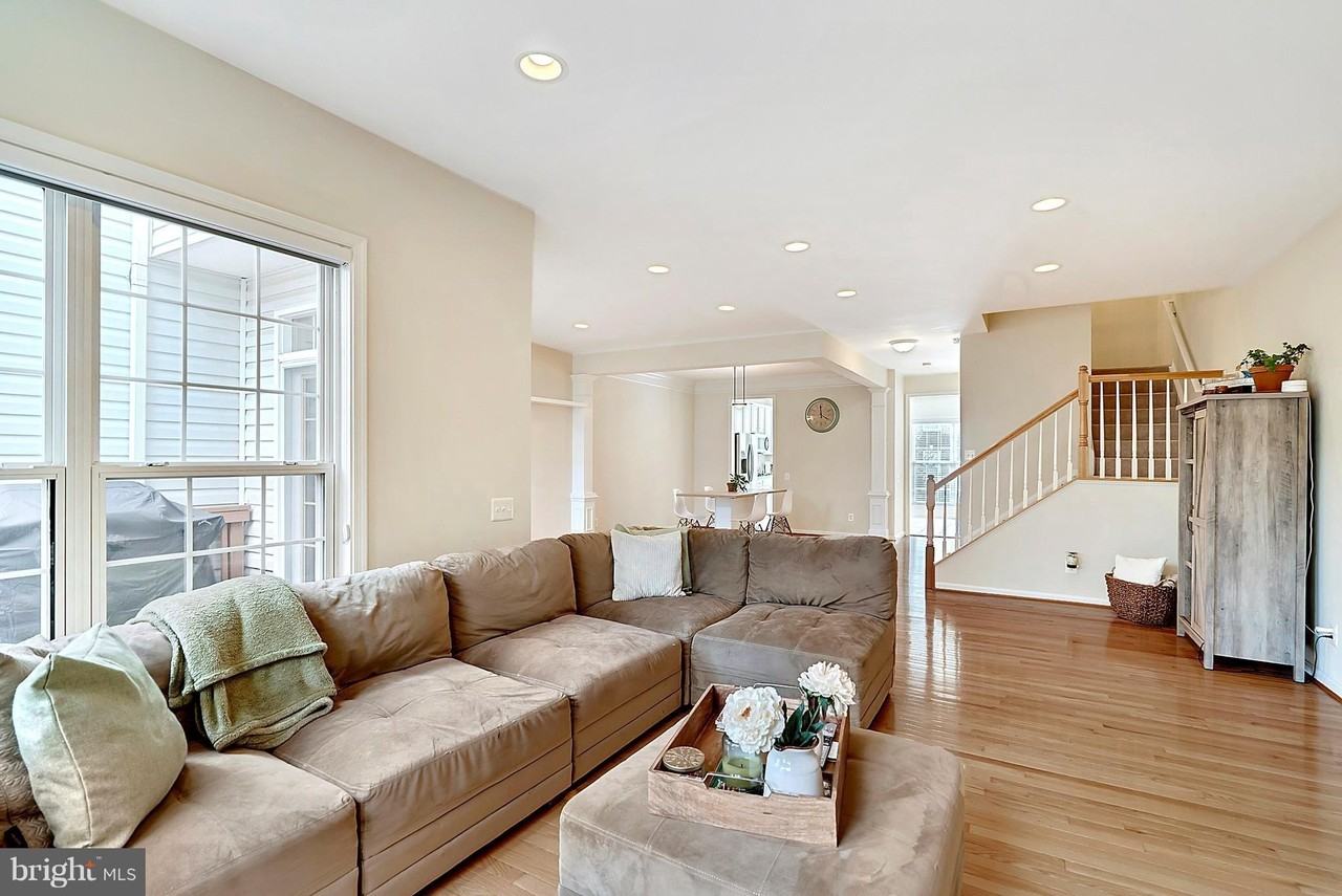 4035 Timber Oak Trl - Photo 6 of 30