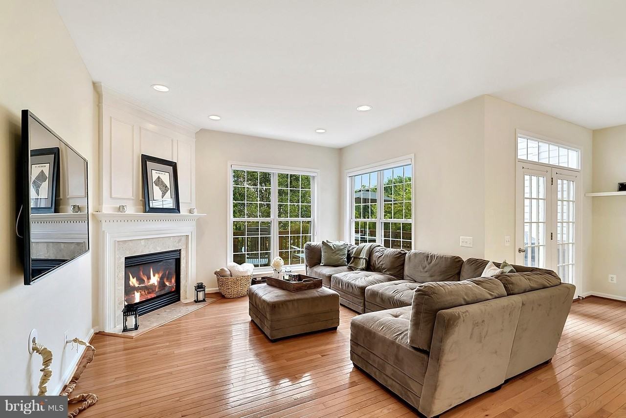 4035 Timber Oak Trl - Photo 7 of 30