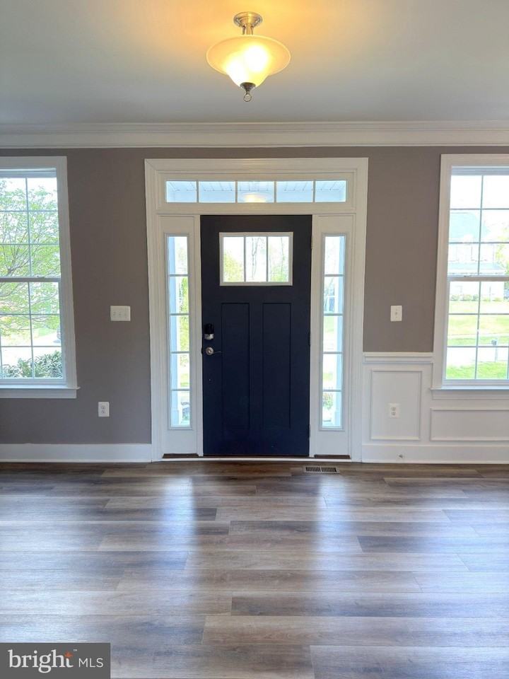 8 Ramsdell Ct - Photo 4 of 50