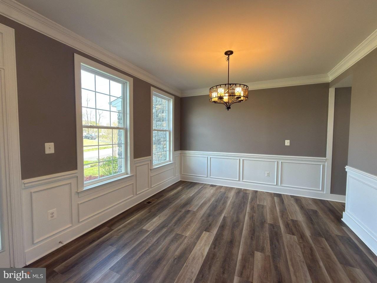 8 Ramsdell Ct - Photo 6 of 50