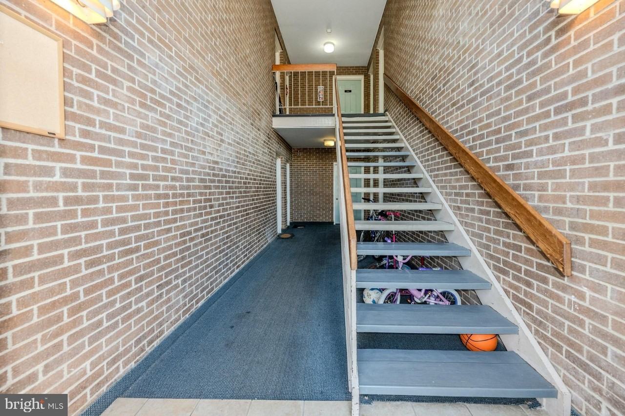 110 Westwick Ct #2 - Photo 4 of 21