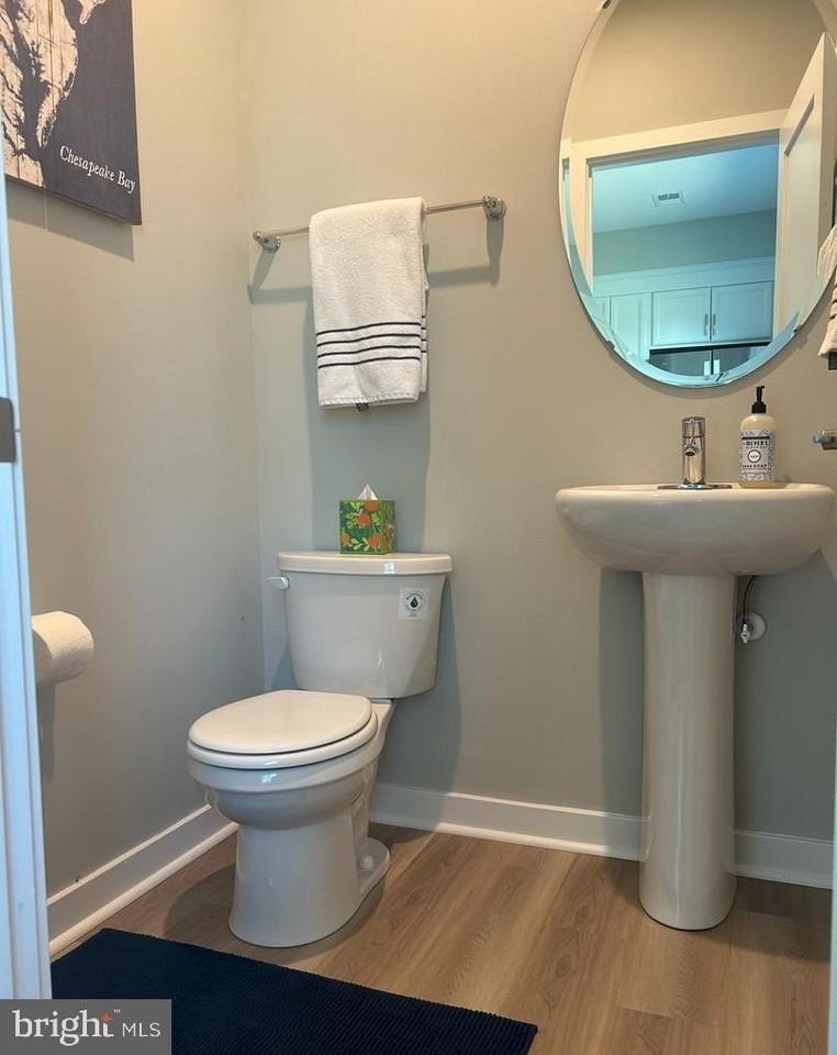 221 Wilder Ave - Photo 5 of 22