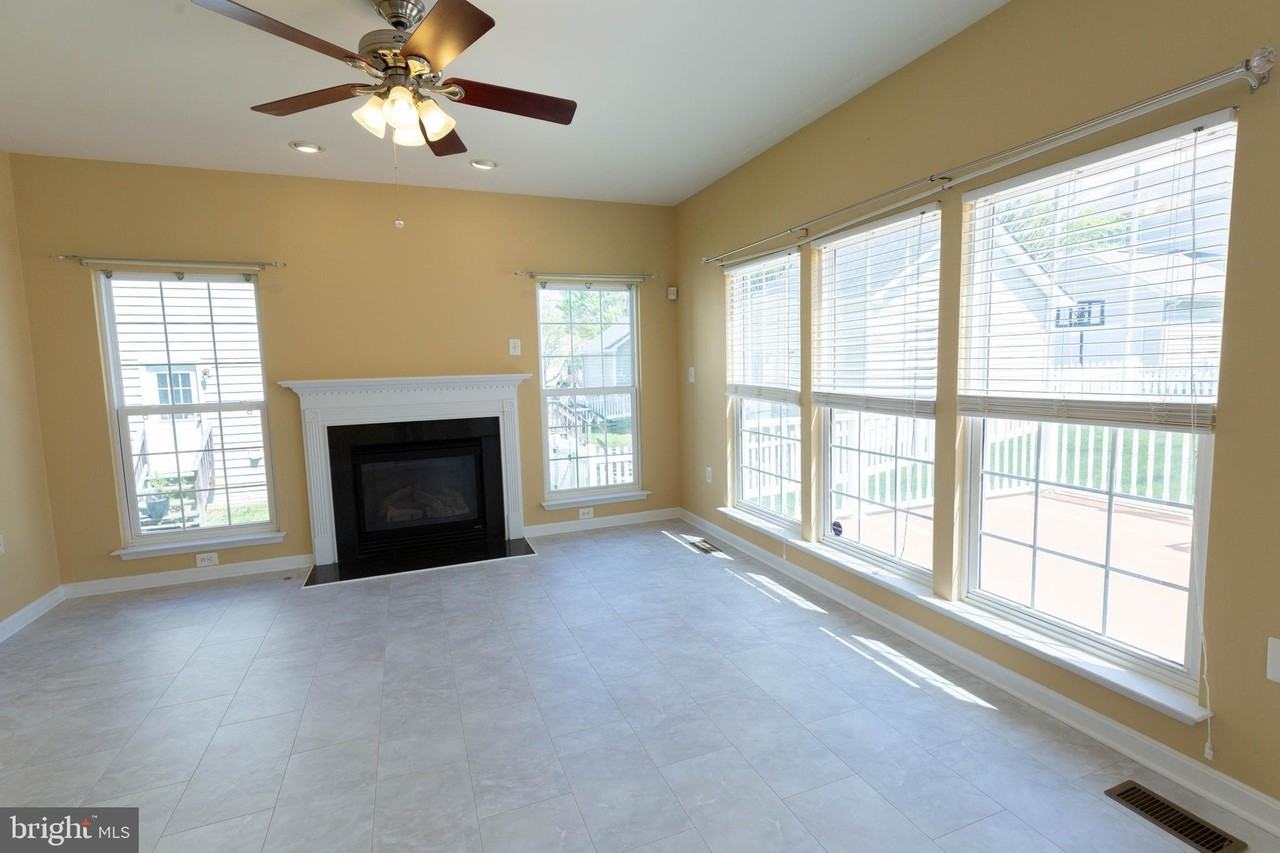 341 Bullskin St - Photo 5 of 41