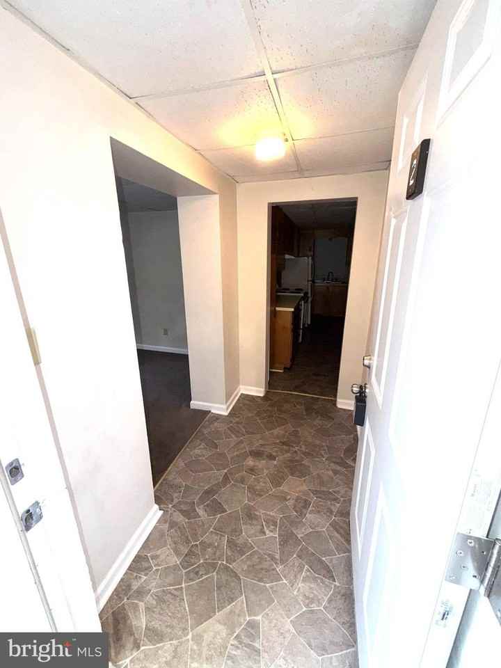 45 N Green St #2 - Photo 2 of 13