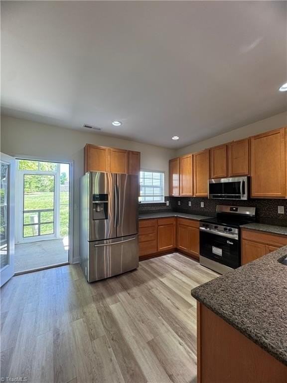 130 Humberside Dr - Photo 6 of 30