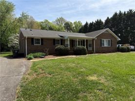 117 Caroline Ct #B - Photo 1 of 1