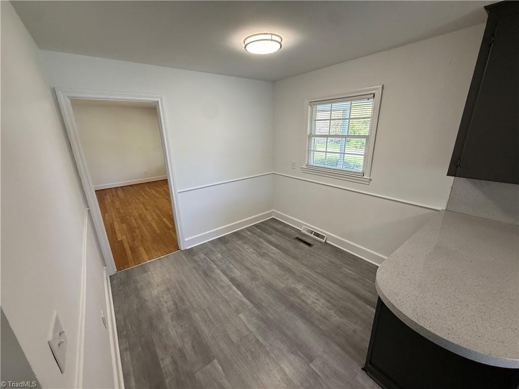 117 Caroline Ct #B - Photo 5 of 12