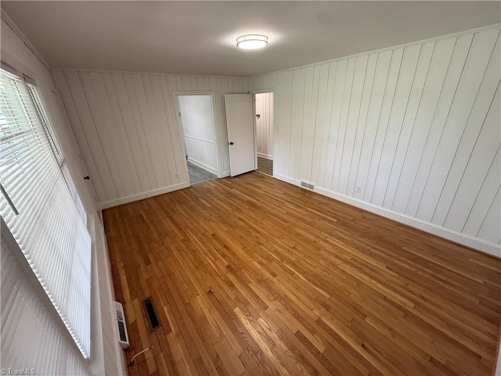 117 Caroline Ct #B - Photo 6 of 12