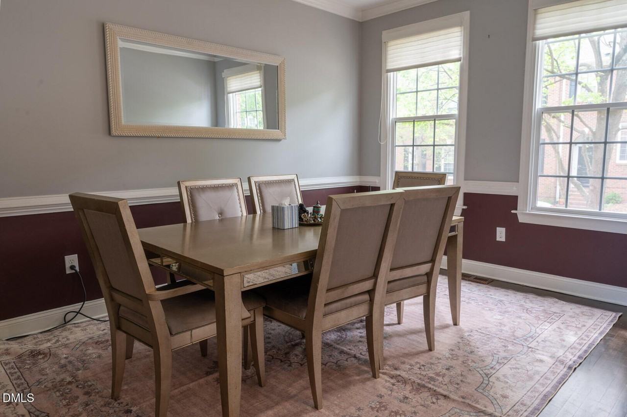 114 Nolen Ln - Photo 7 of 16