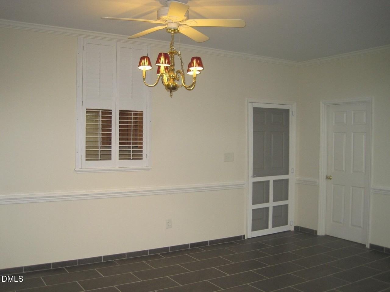 2508 Tadley Ct - Photo 5 of 22