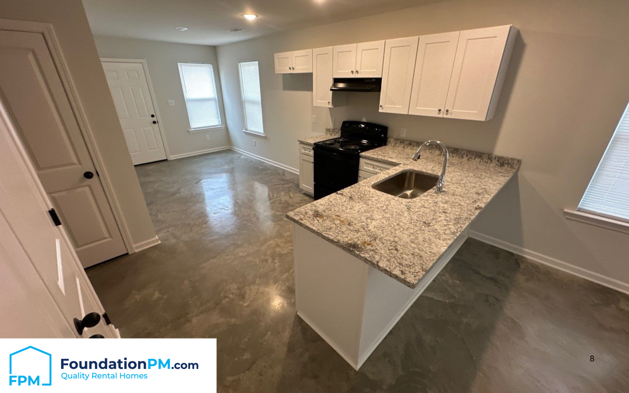 2504 Sl Henry St #1 - Photo 3 of 14