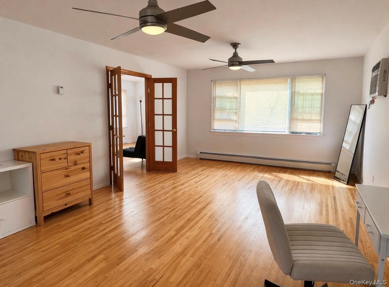 8 Tobi Ln - Photo 6 of 20