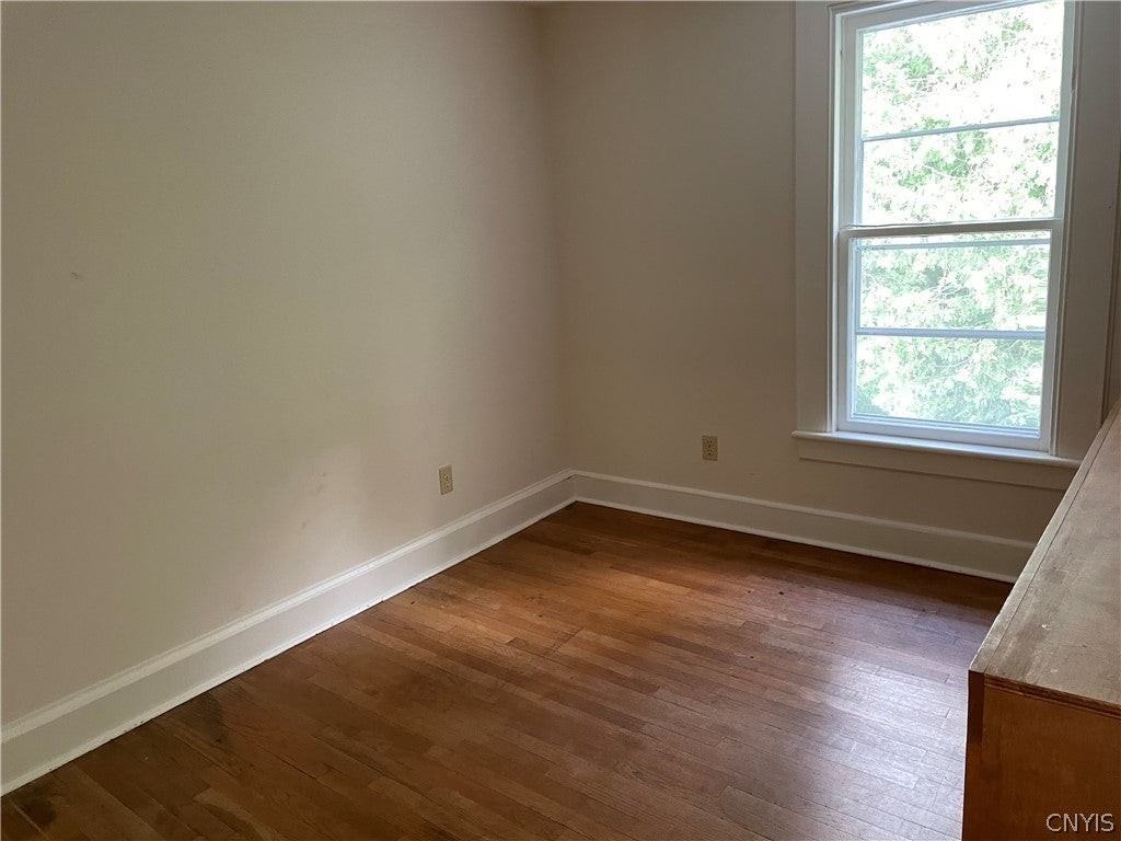 13 Chenango St - Photo 7 of 14