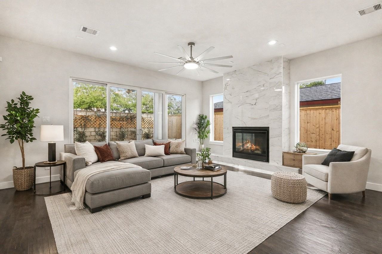 111 E 33rd St - Photo 7 of 25