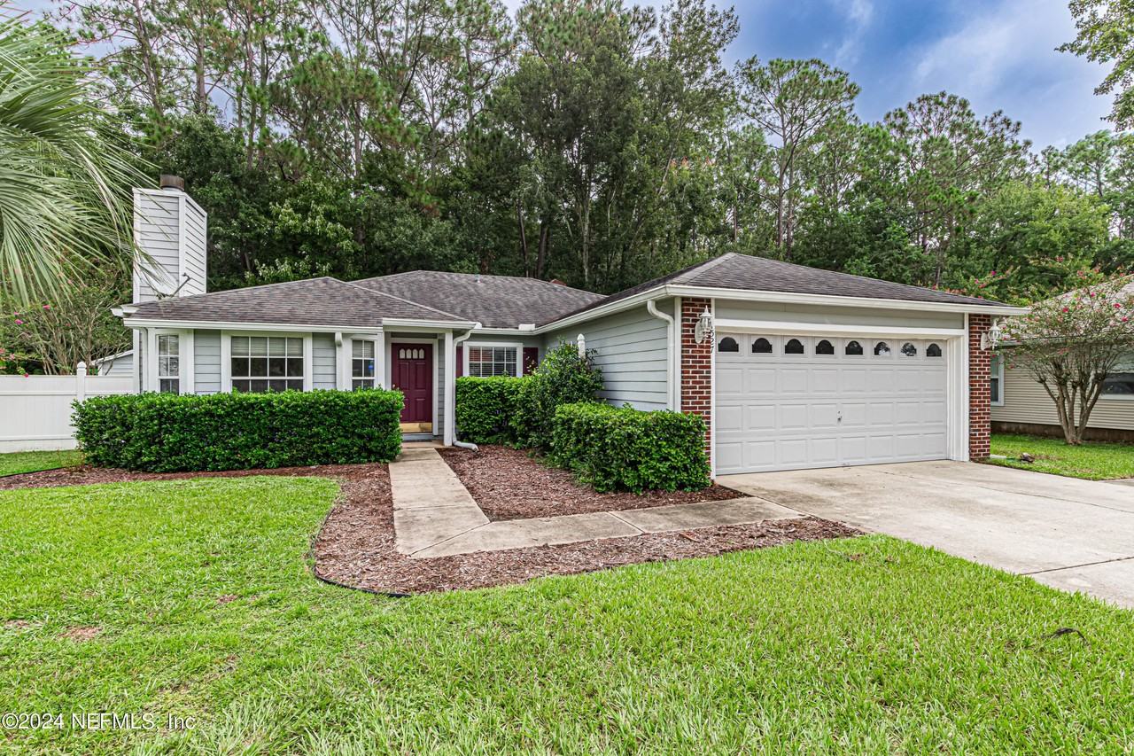 1527 Marble Lake Dr - Photo 2 of 45