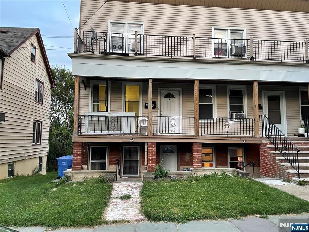 69 Feronia Way - Photo 2 of 9