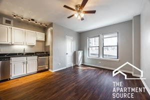 featured image of 1140 N La Salle Dr #704