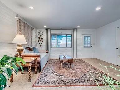 3033 North Cherry Avenue - Photo 4 of 13