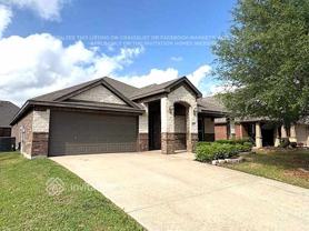 215 Range Rd - Photo 1 of 1