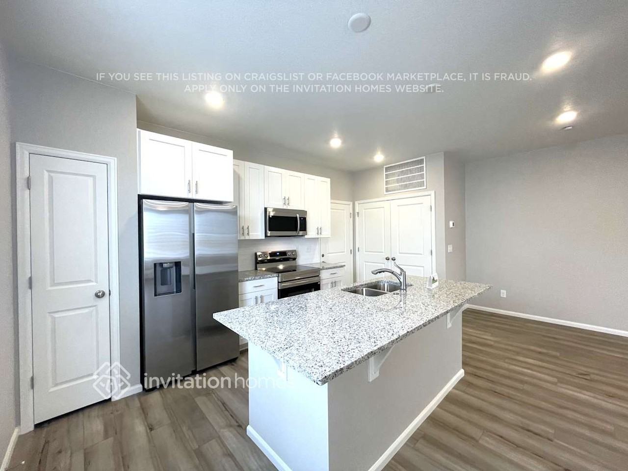 9231 Oro City Loop - Photo 4 of 16