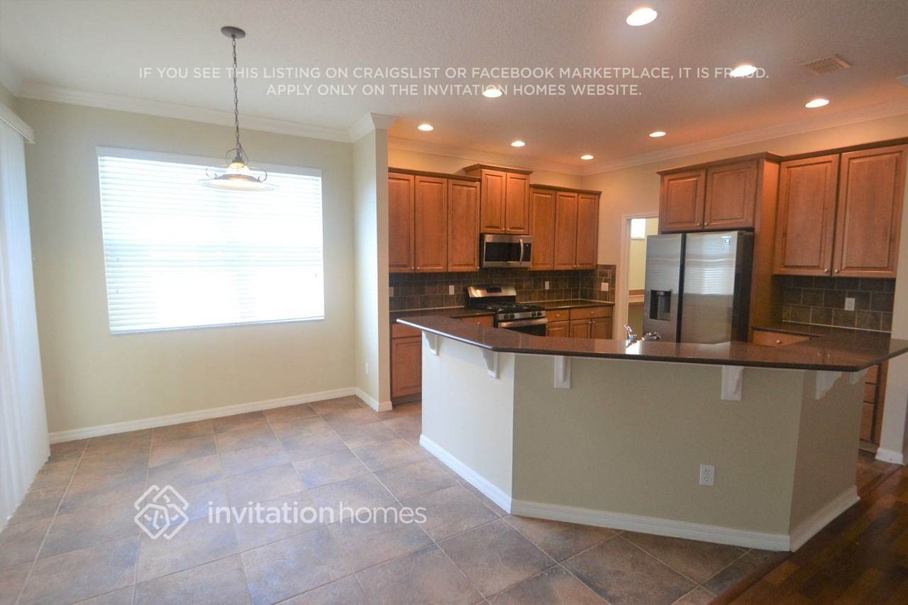 5008 Indian Deer Rd - Photo 3 of 14