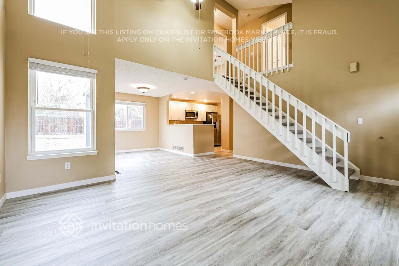 17989 E Colgate Pl - Photo 5 of 18