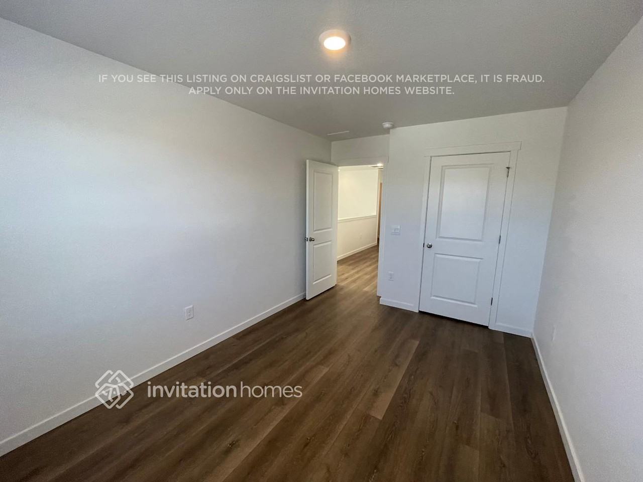 279 S Uriah St - Photo 7 of 14